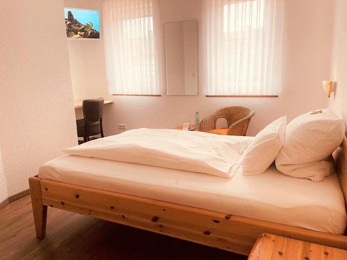 Hotel Orthwein -Kostenfreie Parkplaetze- Cölbe Eksteriør bilde